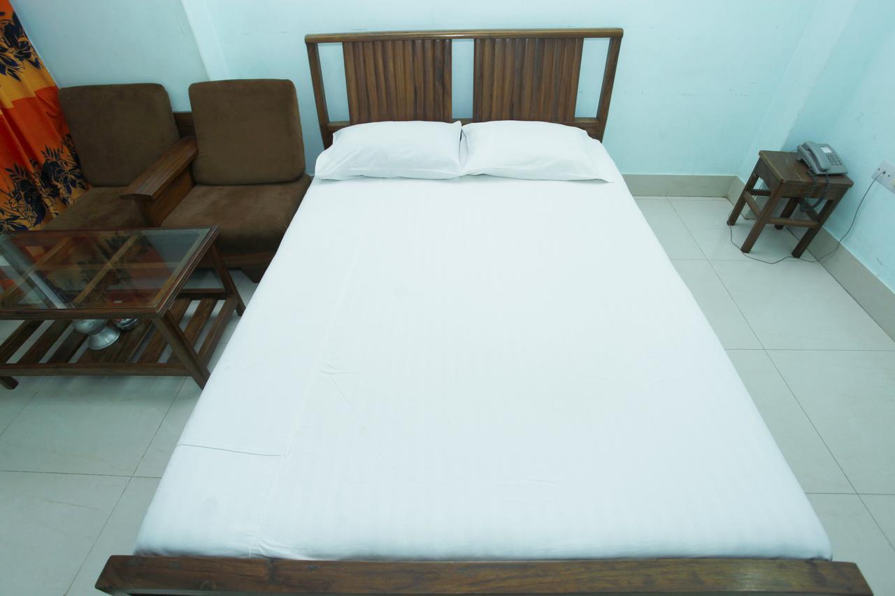 Hotel Star Park Dakhin Kattali Номер фото
