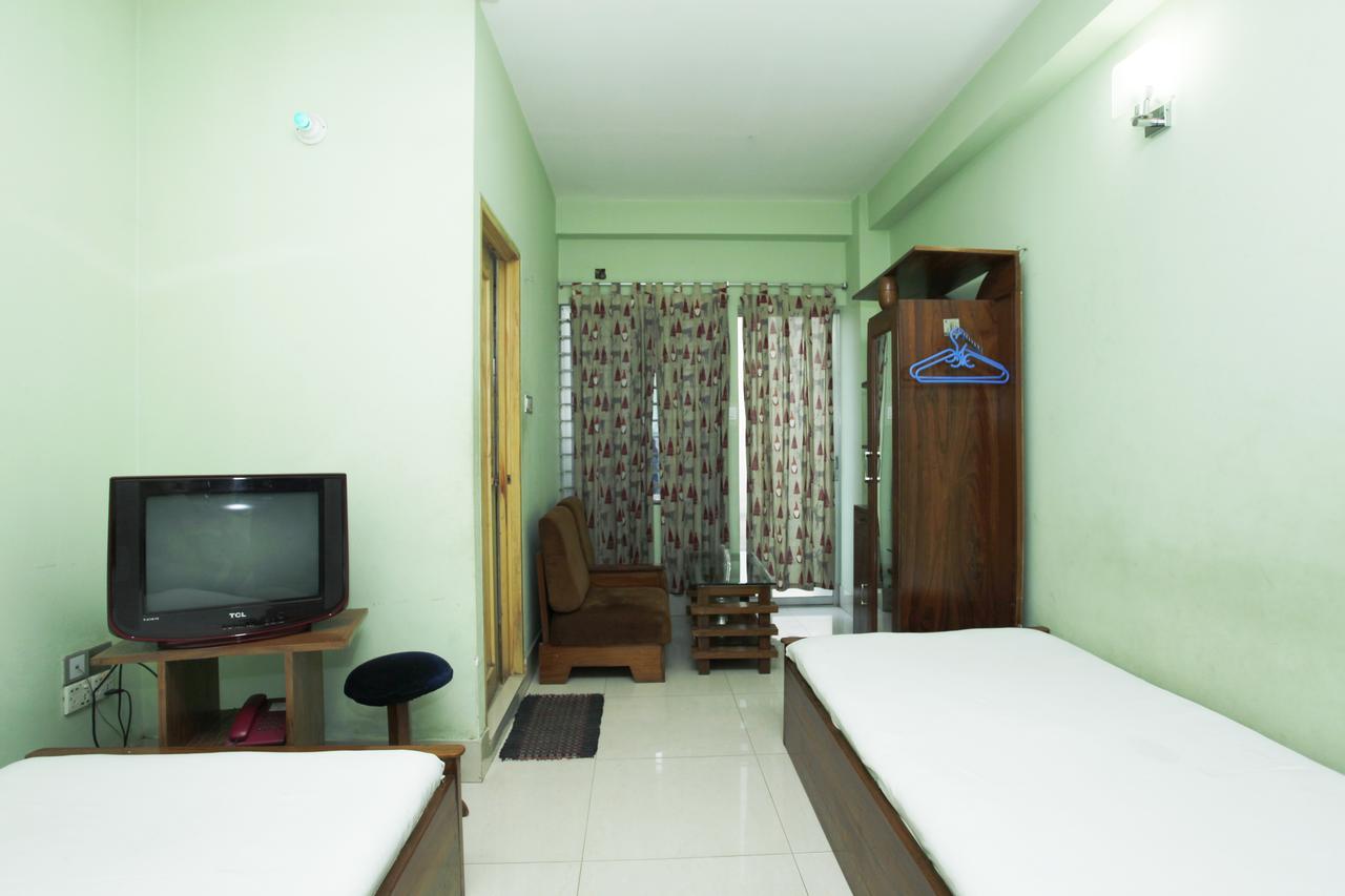 Hotel Star Park Dakhin Kattali Номер фото