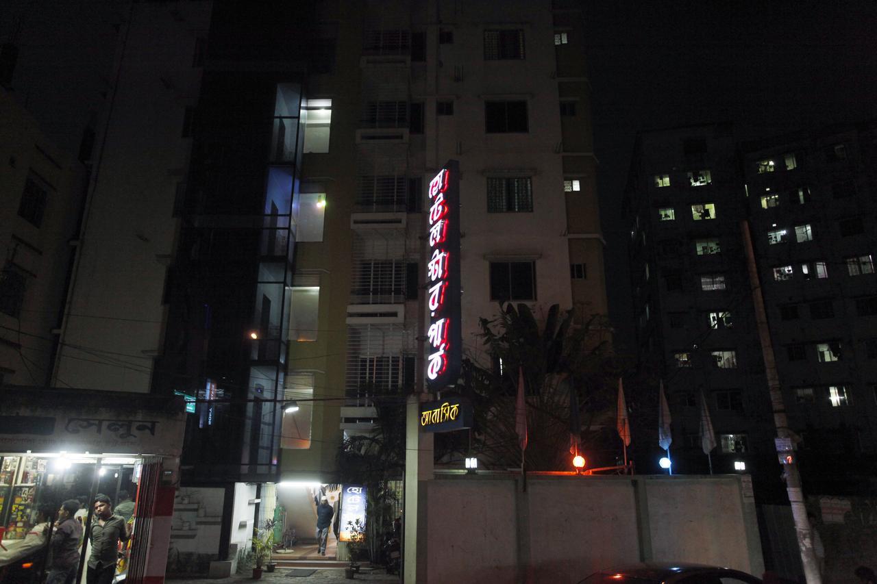 Hotel Star Park Dakhin Kattali Экстерьер фото
